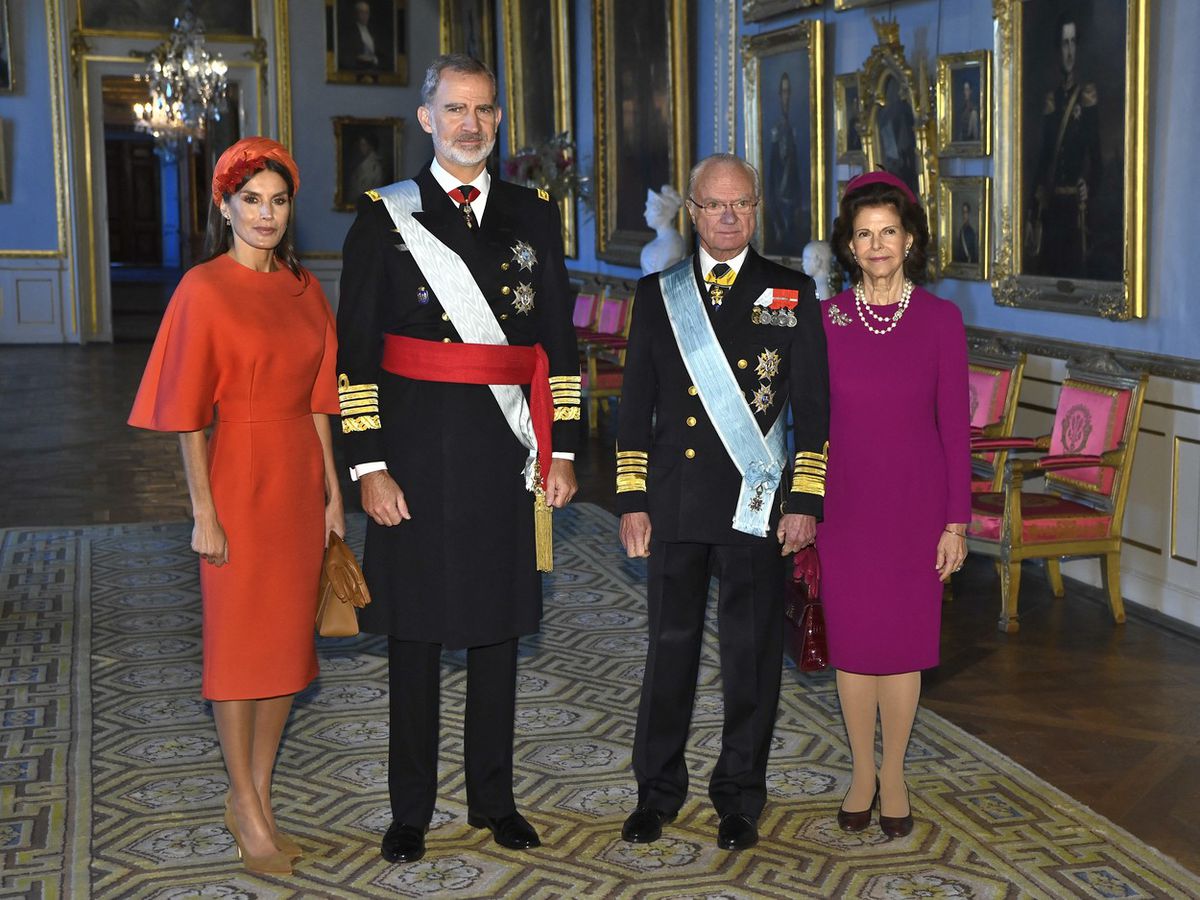 Zľava: Kráľovná Letizia, kráľ Felipe, švédsky...