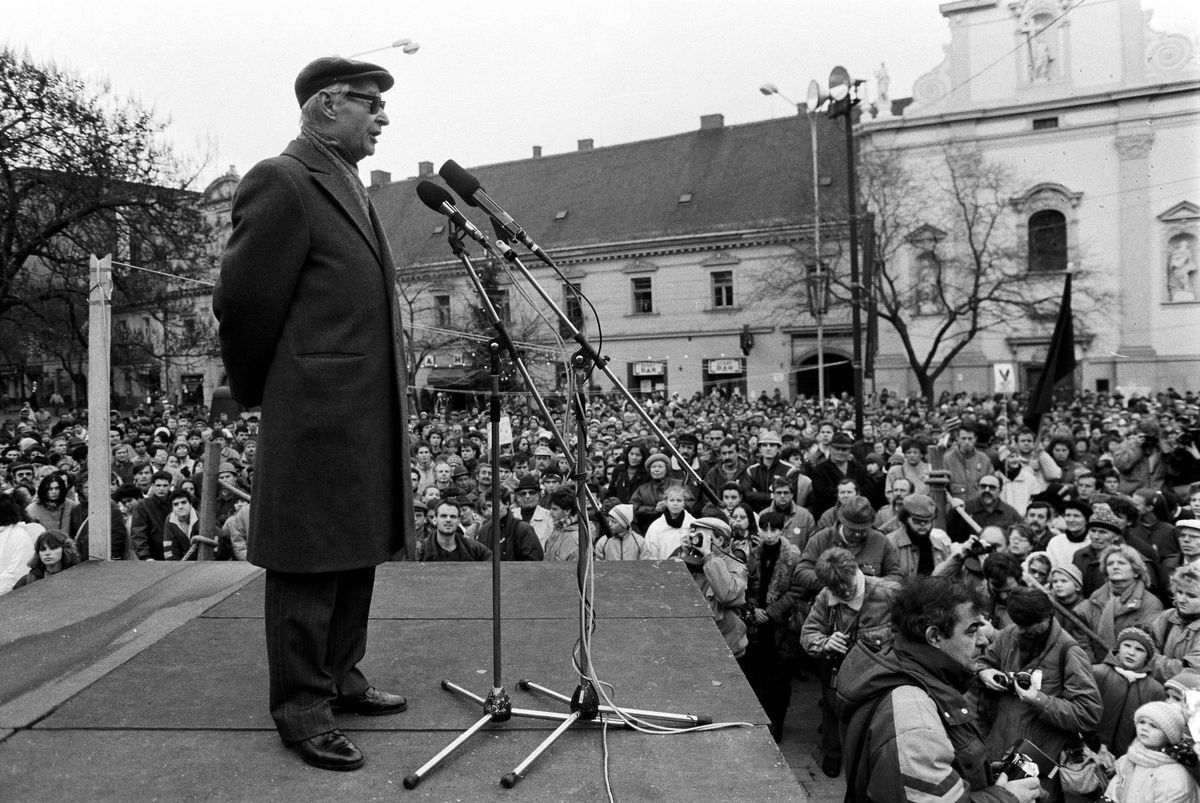 Alexander Dubček, 23. decembra 1989, Bratislava.