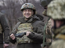 Zelenskyj: Západ vyvoláva dojem, že čoskoro vypukne vojna na Ukrajine, nie je to tak