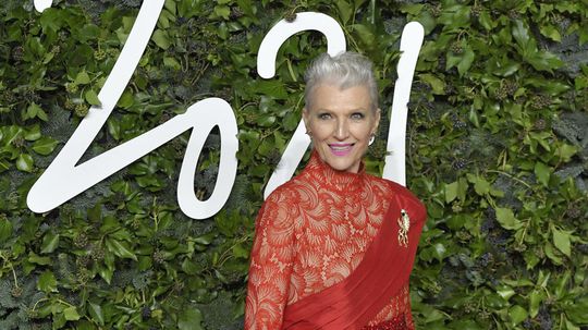 Maye Musk na poduajtí The Fashion Awards 2021 v...