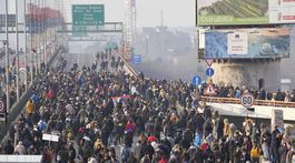 srbsko, protest, lítium
