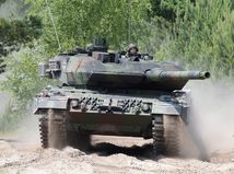 Hlavny bojovy tank Leopard 2A7, PR, nepouzivat