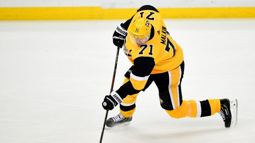 Jevgenij Malkin v 13 sezónach zaznamenal 392...