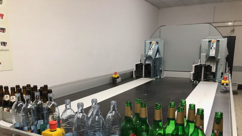 Zálohovací automat v Lidl predajni v...