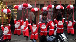 India, Vianoce, Santa Claus