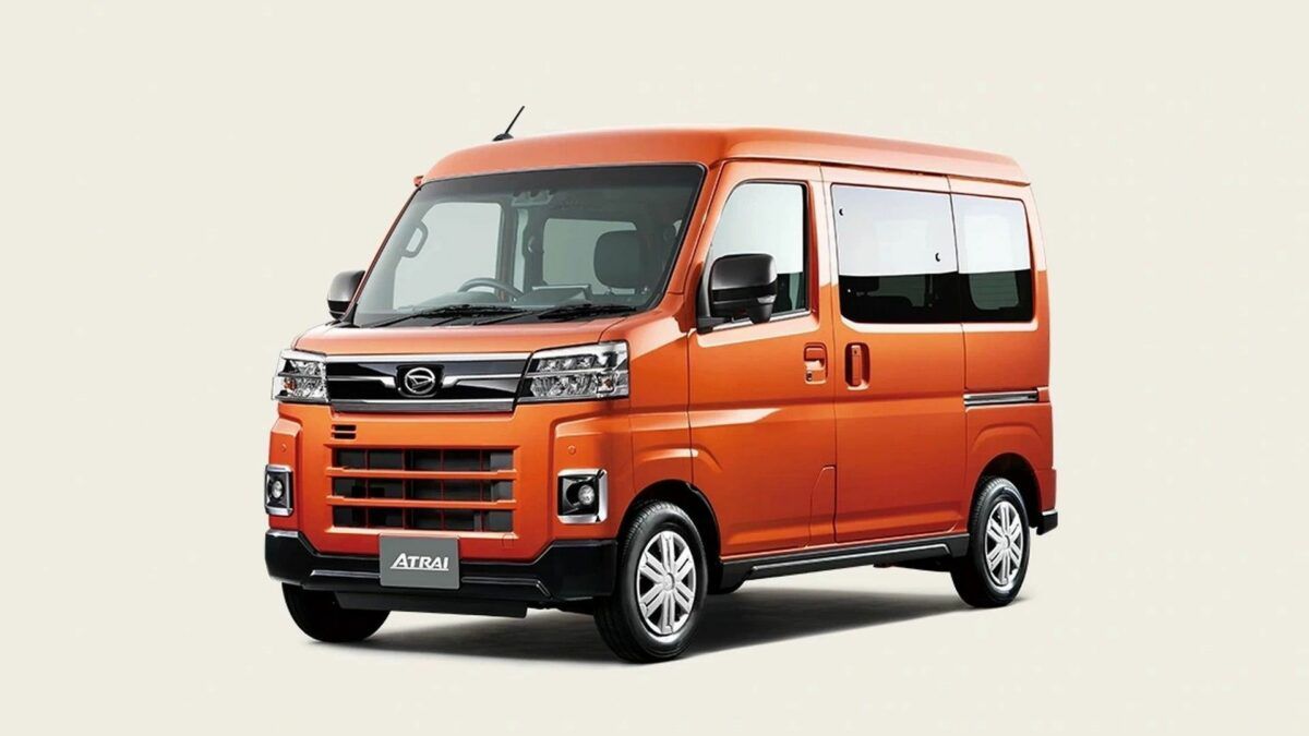 Základom konceptu Daihatsu Atrai Deck Camper je...