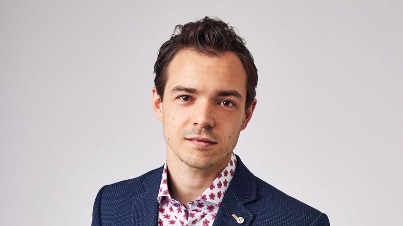 Herec Dávid Hartl.