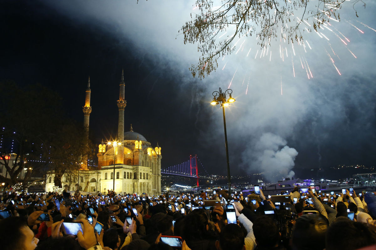 Oslavy príchodu roka 2022, Istanbul