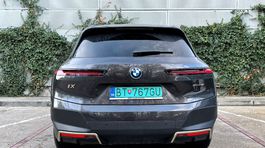BMW iX xDrive40 - test 2021
