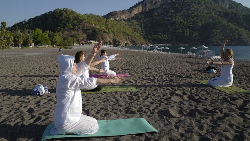 Turecko, pláž, cvičenie, joga