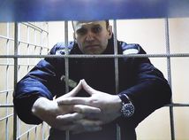 Žijem si ako Putin a Medvedev, opisuje Navaľnyj pobyt v novej väznici