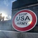 Obranná zmluva s USA / Stop USA Army /