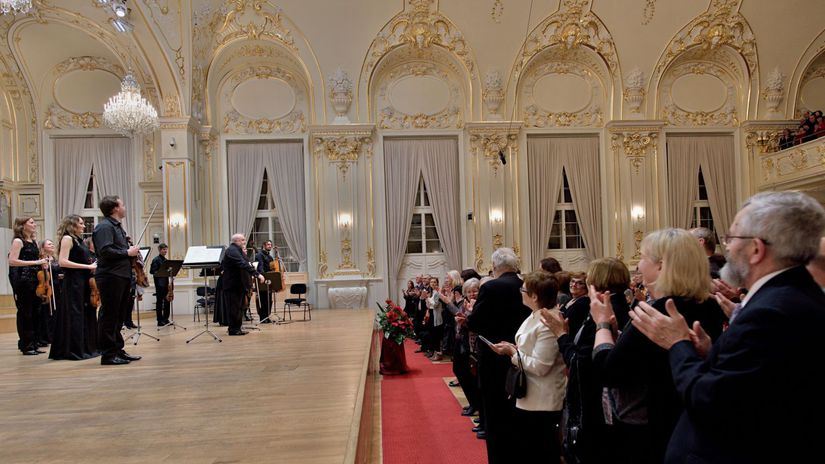 Slovenska filharmonia  Hommage a Bohdan Warchal