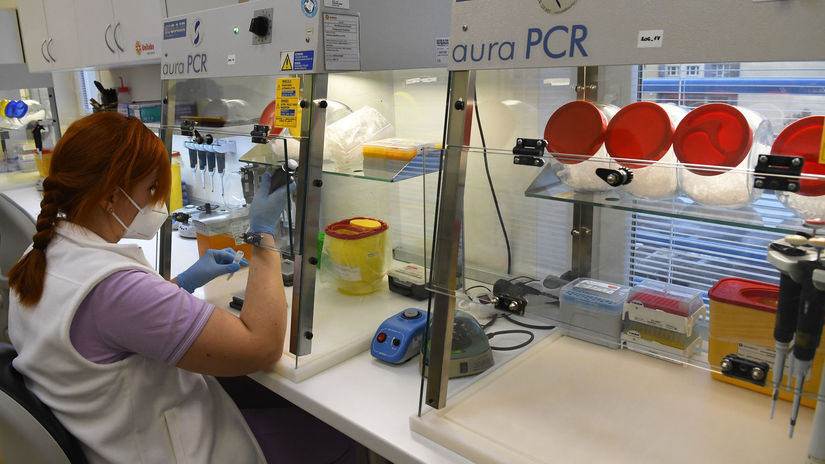 koronavírus omikron sekvenovanie PCR laboratórium