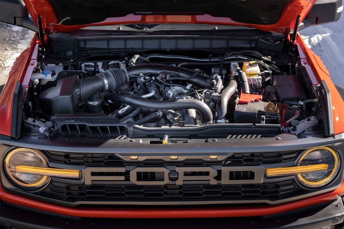 Šesťvalec s liatinovým blokom 3,0 EcoBoost sa...