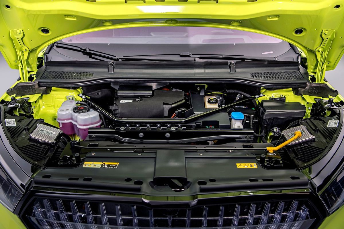 Najvýkonnejšia verzia RS má dva elektromotory s...