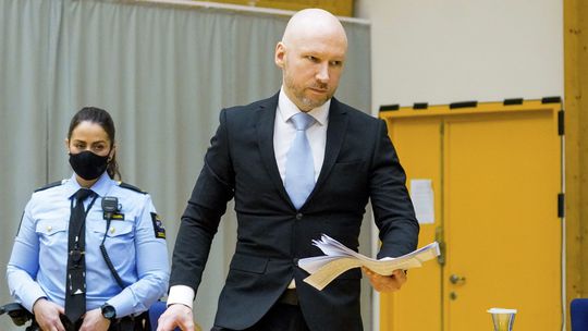 Súd zamietol Breivikovu žiadosť o podmienečné prepustenie