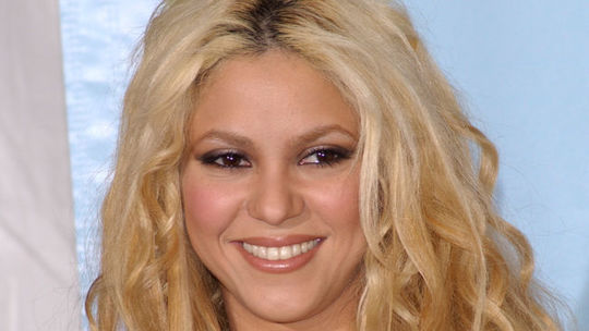 Speváčka Shakira v roku 2001.