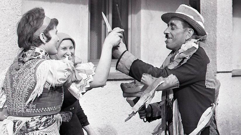 Fašiangy v obci Bzenica v okrese Žiar nad...