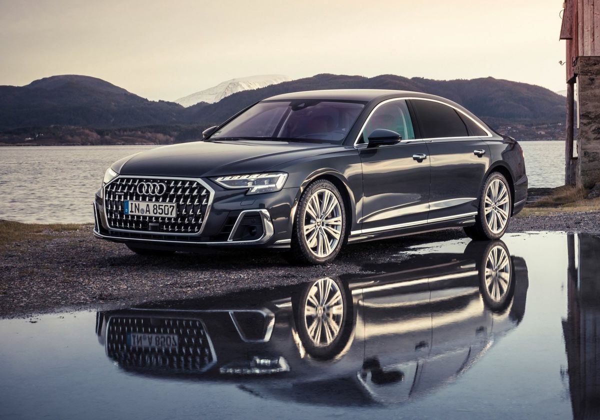 Audi A8 (2022)