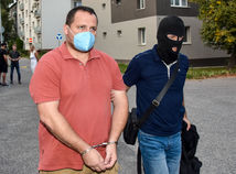 Súd dal druhýkrát za pravdu Šutajovi Eštokovi, vyšetrovateľ Ďurka zostáva mimo službu