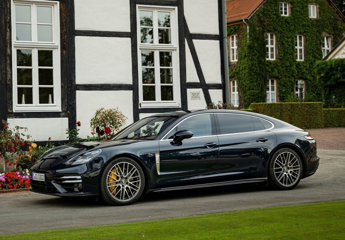 Porsche Panamera Turbo S Executive (2021)