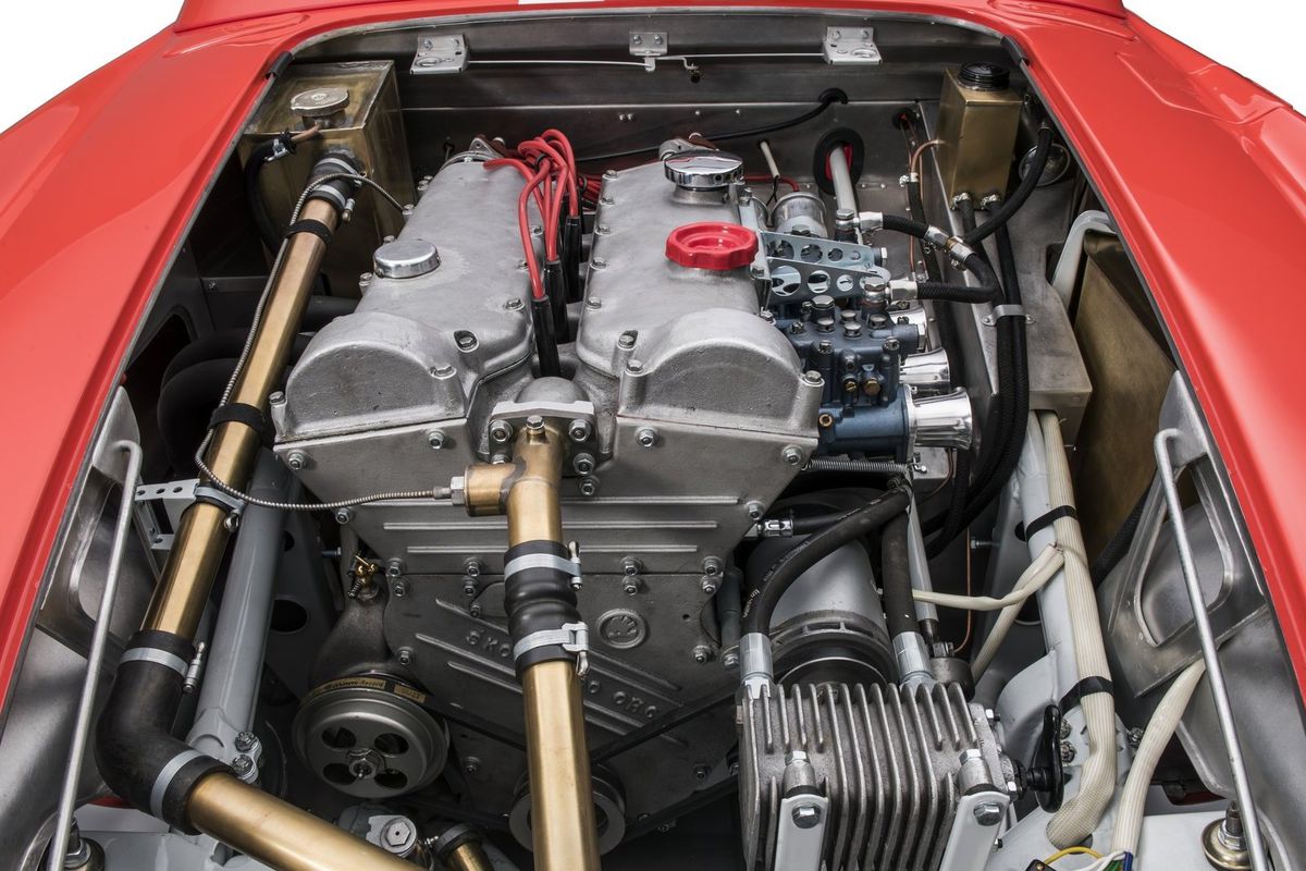 Motor s objemom 1,1 litra mal síce blok...