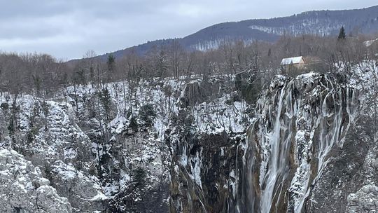 Veliki slap - najvyšší chorvátsky vodopád meria...