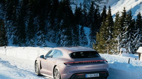 Porsche Taycan Sport Turismo 2022
