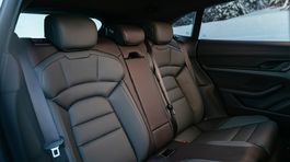 Porsche-Taycan Sport Turismo-2022-1280-17