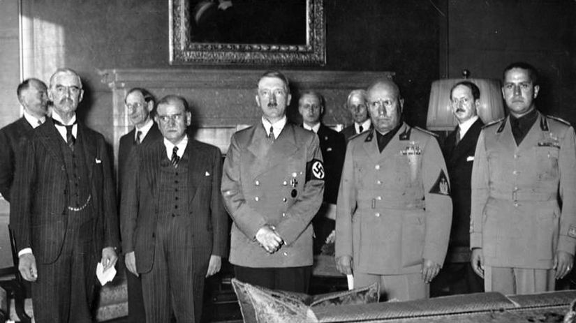 Adolf Hitler, Mníchovská dohoda