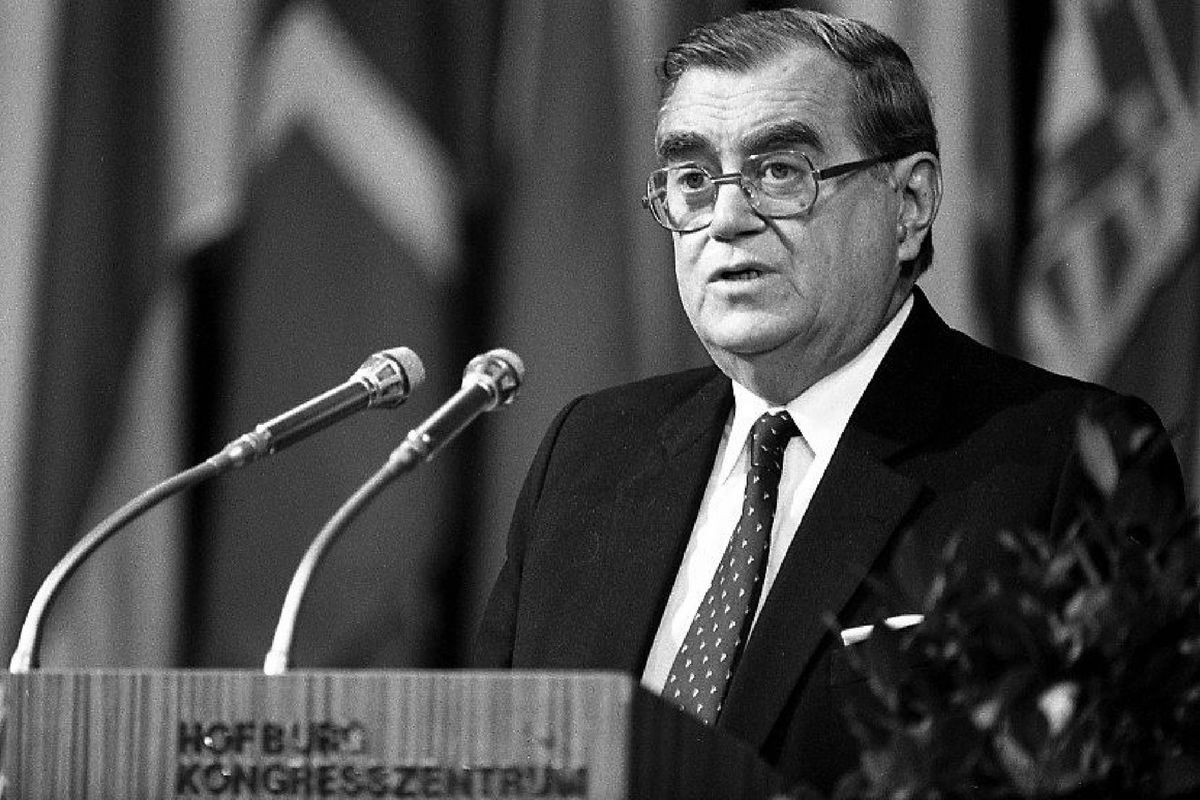 Bohuslav Chňoupek bol šéf diplomacie...