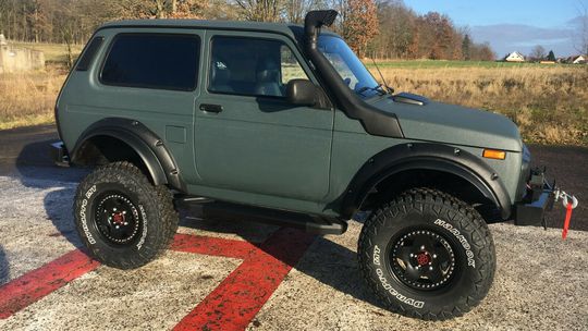 Lada Niva Monster