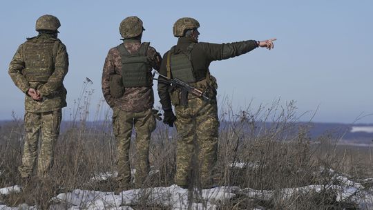 Minister obrany Reznikov: Ukrajina nezaútočí na Donbas a Krym