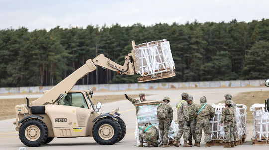Prvý zo štyroch amerických konvojov je už na...