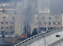 Ukrajina Rusko Invázia dym ostreľovanie