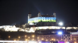 Bratislavský hrad vo farbách Ukrajiny