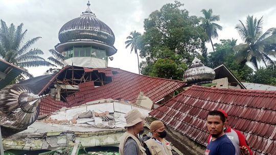 Pri pobreží Indonézie udrelo silné zemetrasenie