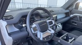 Land Rover Defender 110 D200 (2022)