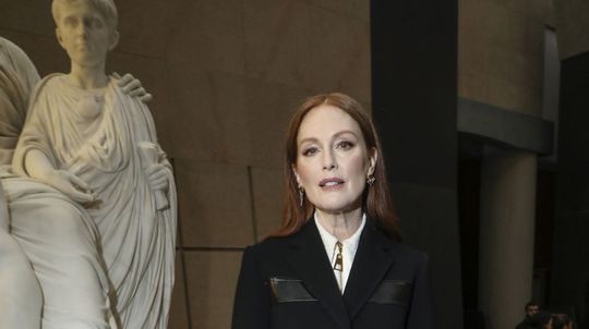Herečka Julianne Moore pred prehliadkou Louis...