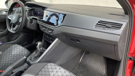 Volkswagen Taigo R-Line 1.0 TSI (2022)