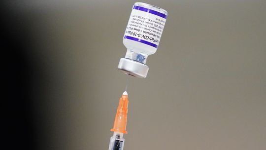 Rezort zdravotníctva upozorňuje na zmeny pri testovaní a očkovaní proti covidu