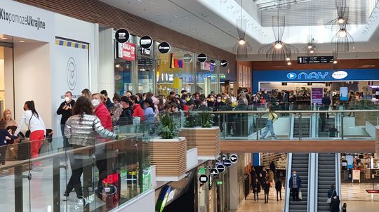 Humanitárne centrum v Auparku, Bratislava, 20....