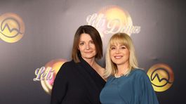 Herečka Zuzana Vačková (vpravo) a Ivona Matulik. 