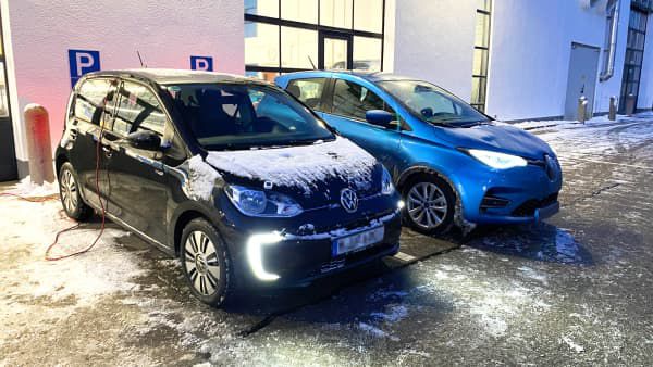ADAC meral spotrebu elektromobilov v...