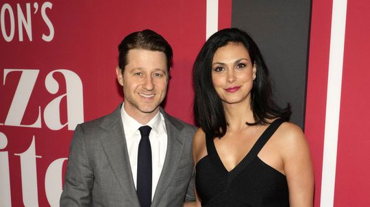 Manželia Ben McKenzie a Morena Baccarin sa...