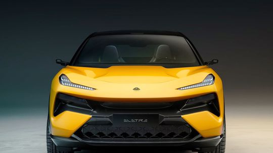 Lotus Eletre - 2022