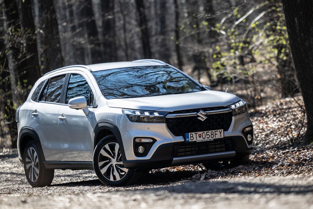 Suzuki S-Cross
