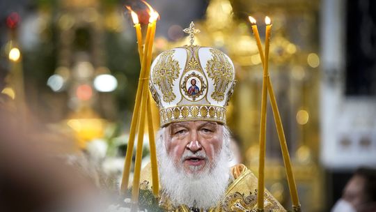 Ruský patriarcha Kirill pôsobil vo Švajčiarsku ako agent KGB