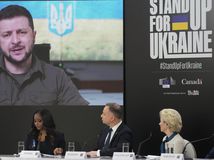 Volodymyr Zelenskyj / Ursula von der Leyenová / Andrzej Duda /